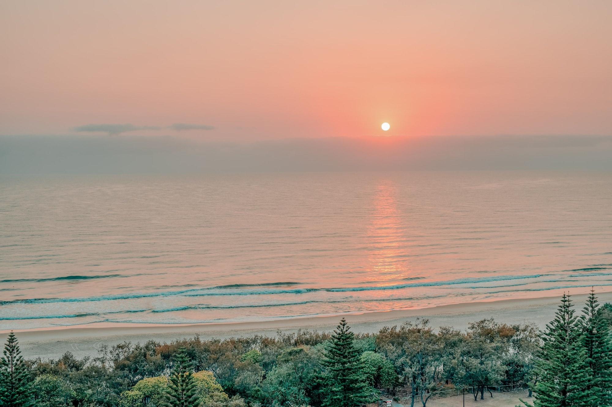 Carmel By The Sea Aparthotel Gold Coast Exterior foto